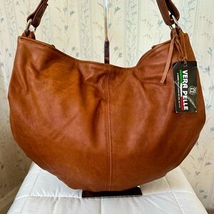 Vera Pelle Tan Leather Hobo Bag